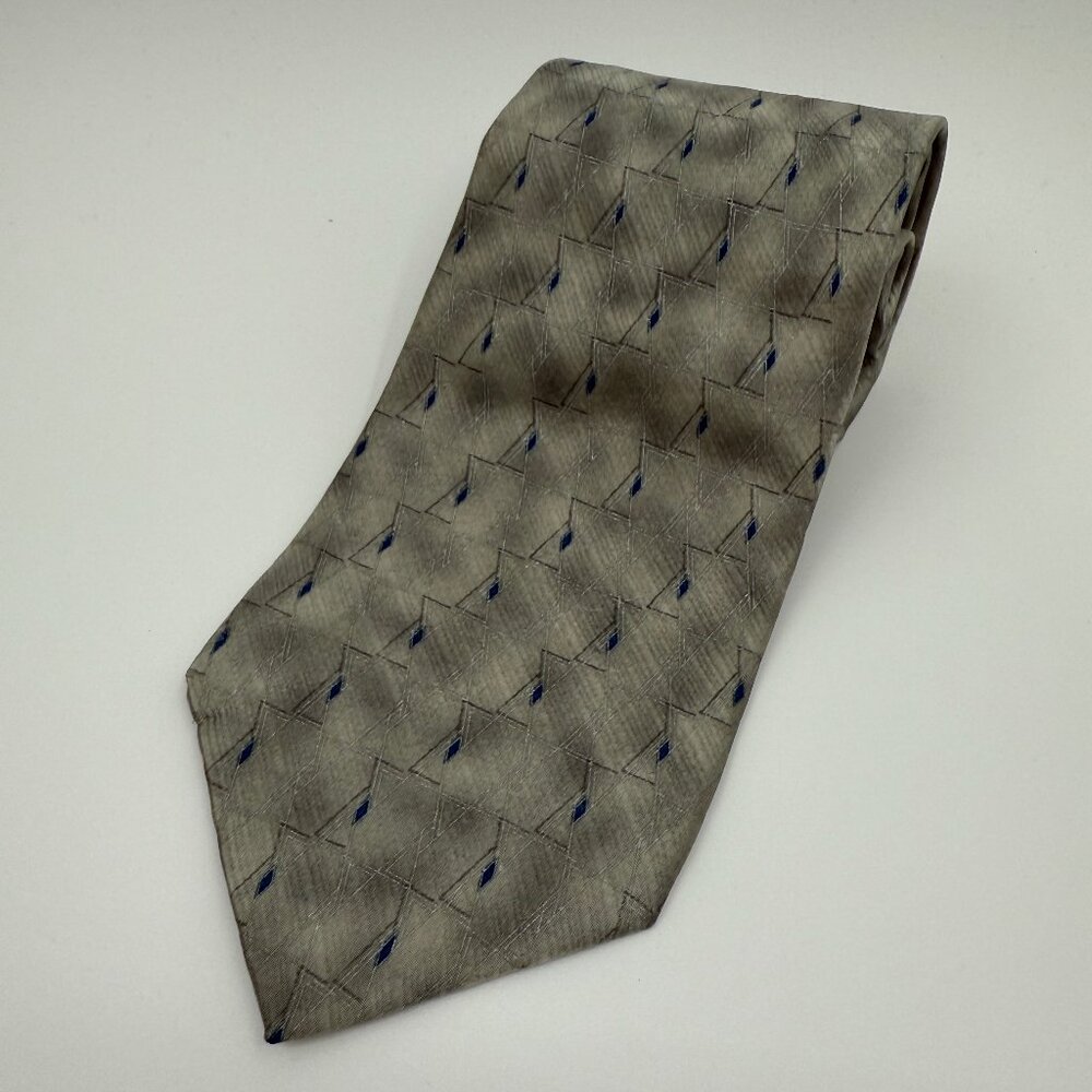 Colours By Alexander Julian Silver & Blue Diamond Silk Made in USA Necktie Tie